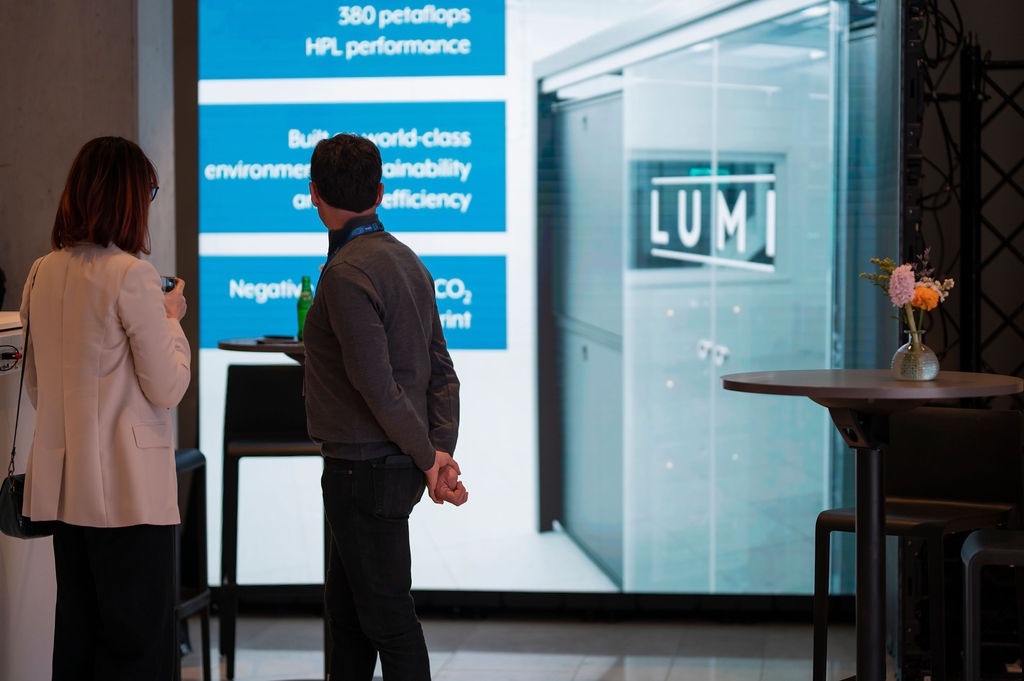 LUMI demo lab